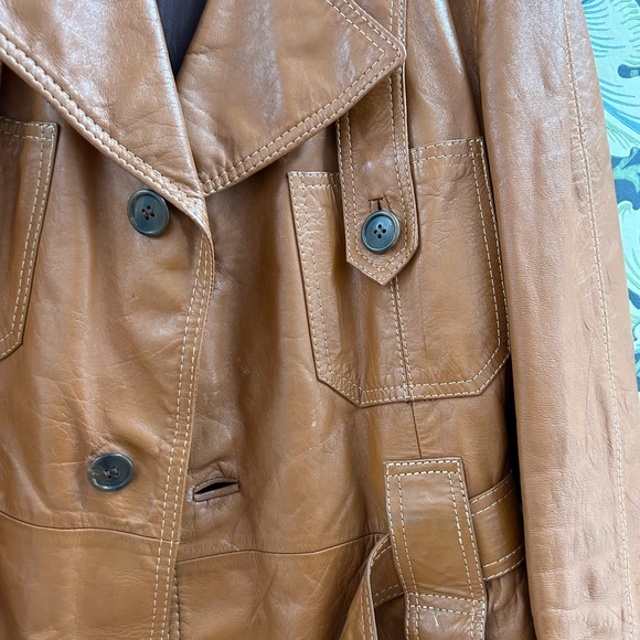 1970s 70s Vintage Leather trench coat with a matching belt unisex - Picture 5 of 9